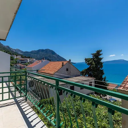 Apartamento By The Sea Brist, Makarska - 22463 *